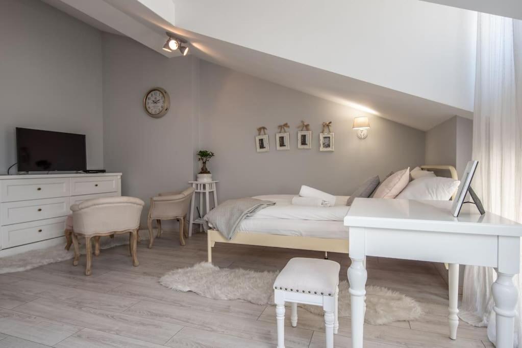 Appartement Apartament O Wysokim Standardzie W Centrum Miasta à Cracovie Extérieur photo