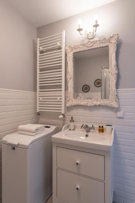 Appartement Apartament O Wysokim Standardzie W Centrum Miasta à Cracovie Extérieur photo